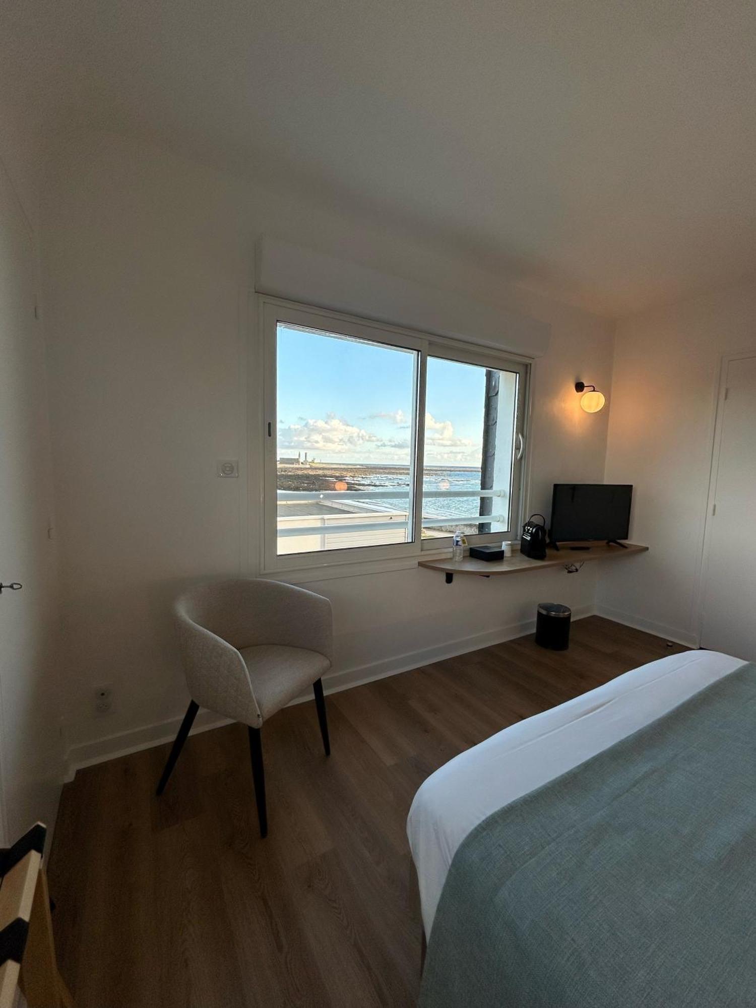Le Sterenn Hotell Saint-Guénolé Exteriör bild
